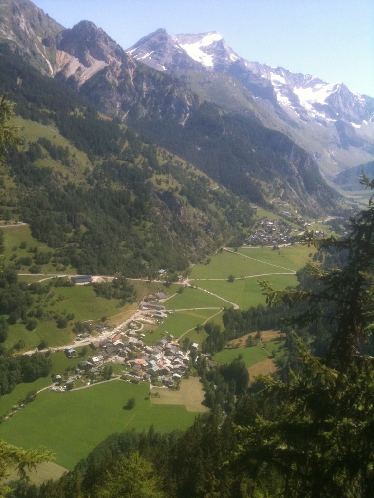 vue sur la vallée de peisey